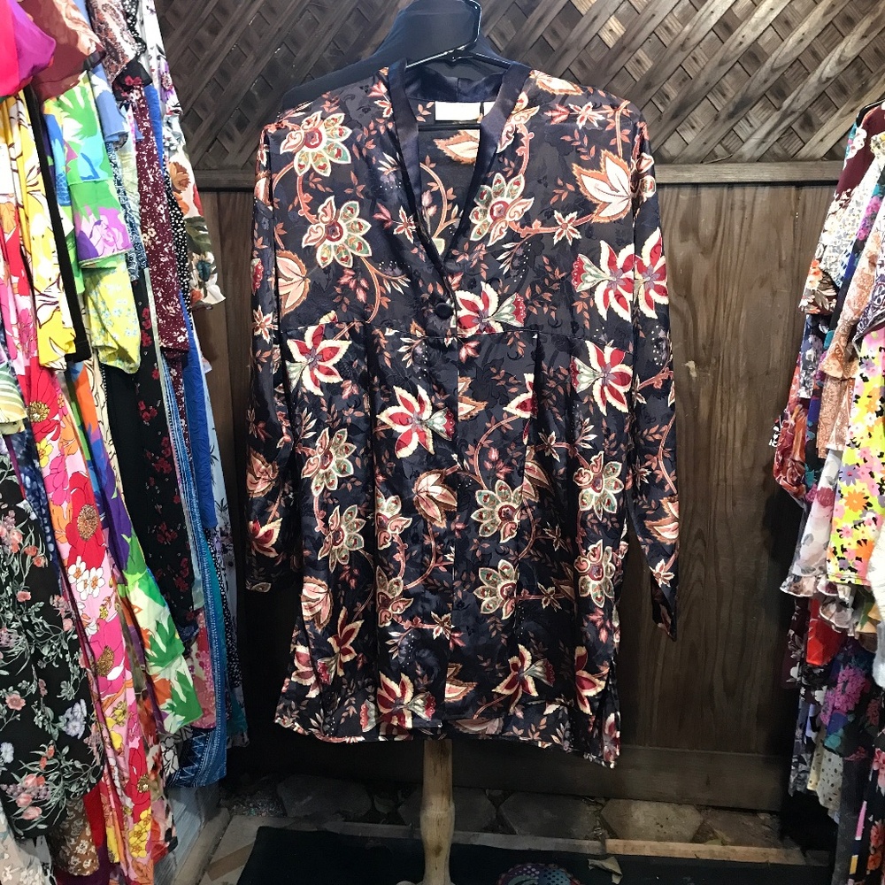 🦋 y2k Victoria Secret Gold Label Shirt Robe
